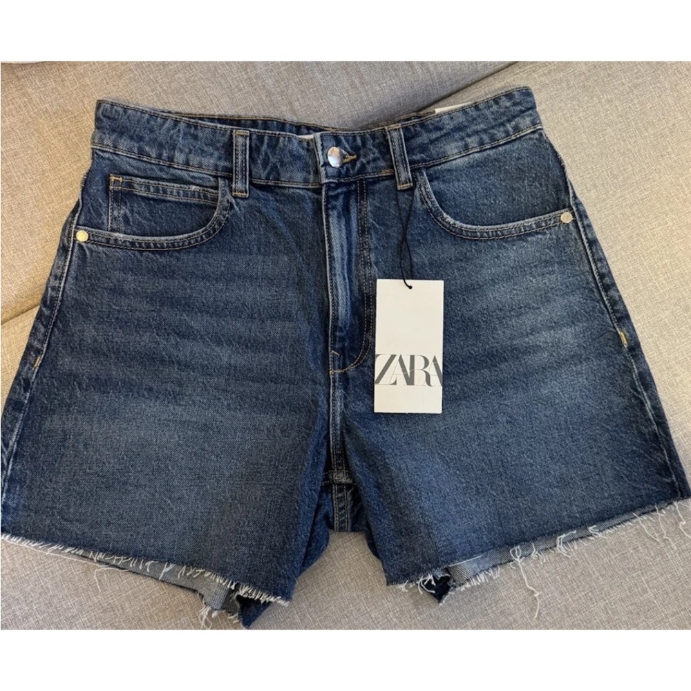 Zara Women's Blue Denim Shorts
